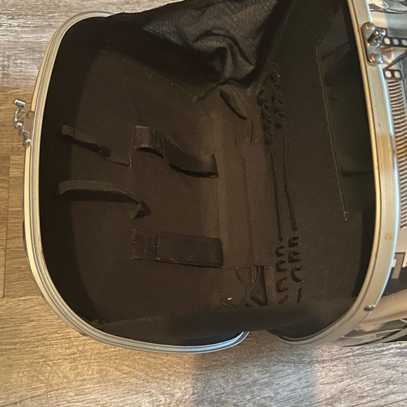 Traveler’s Make-up Case - Picture 5 of 12